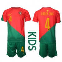 Portugal Ruben Dias #4 Hjemmebanesæt Børn VM 2022 Kortærmet (+ Korte bukser)